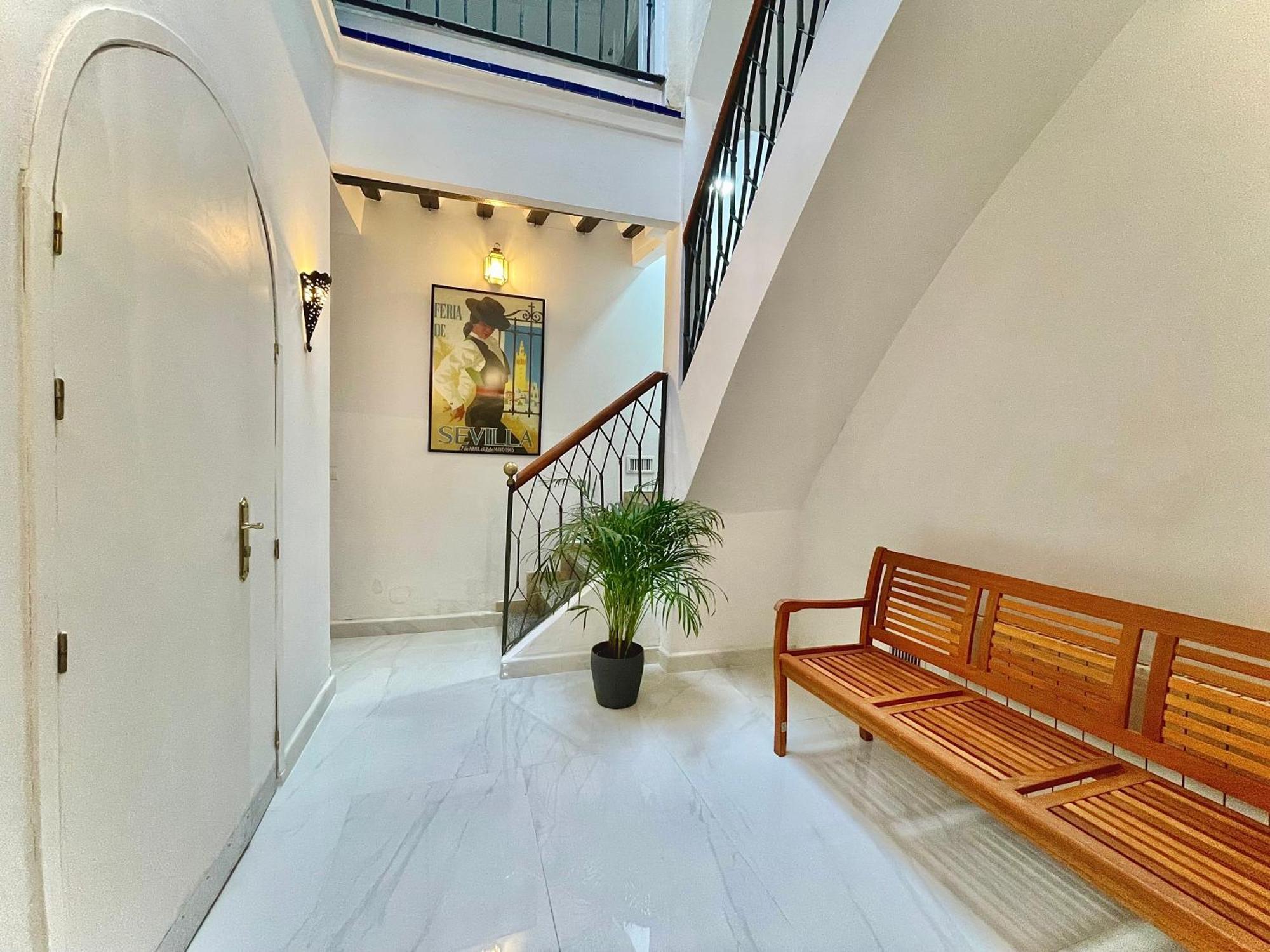 House -Rooftop&Jacuzzi -Stayinإشبيلية المظهر الخارجي الصورة